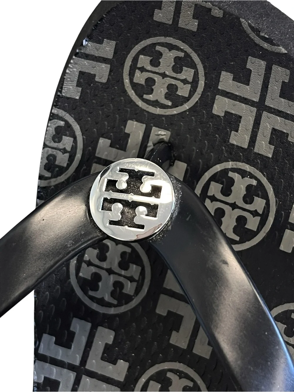 Tory Burch Black Gray Monogram Double T Medallion Thong Flip Flop
